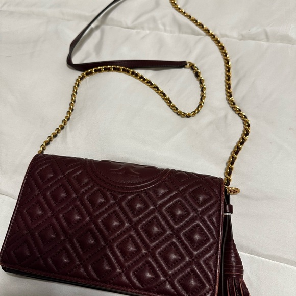 Tory Burch Quilted Burgundy Crossbody Bag - Picture 2 of 9